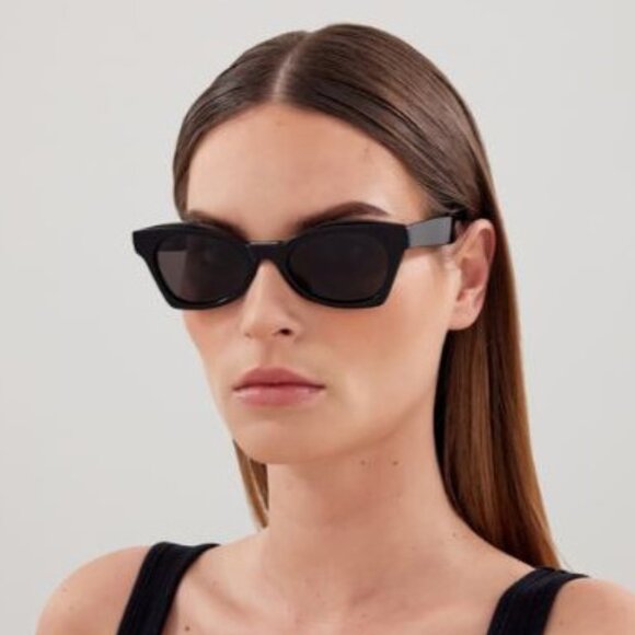 NEW BB0230S 001 BALENCIAGA BLACK CAT EYE WOMEN BALENCIAGA SUNGLASSES - Picture 1 of 11